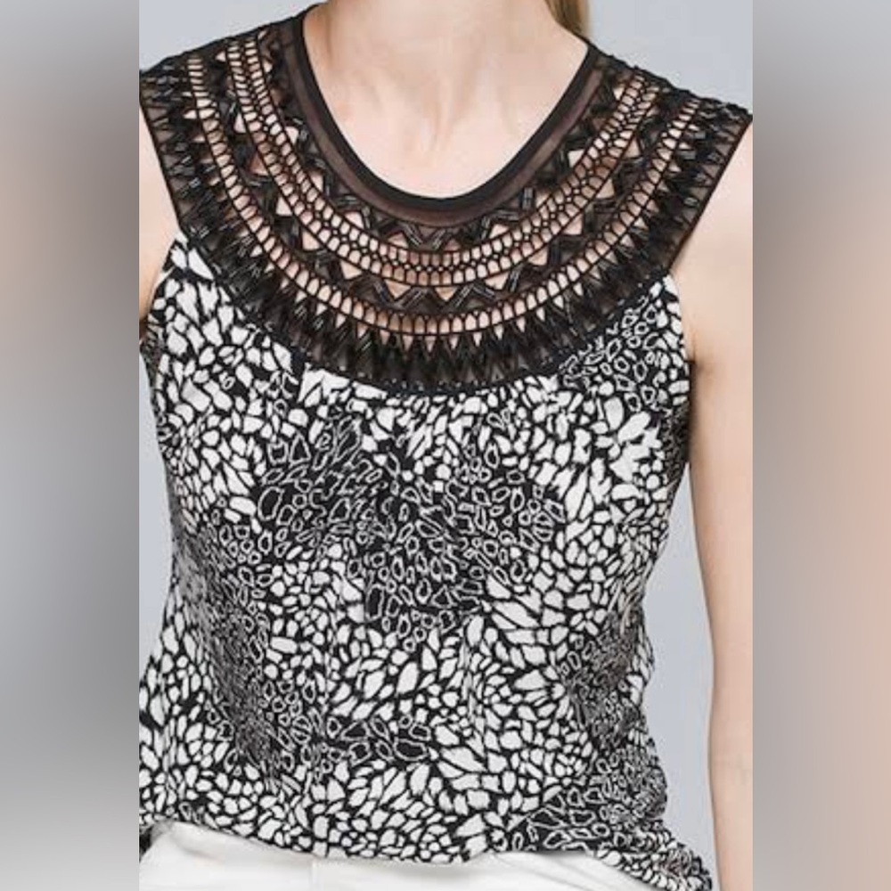 White House Black Market Sleeveless blouse